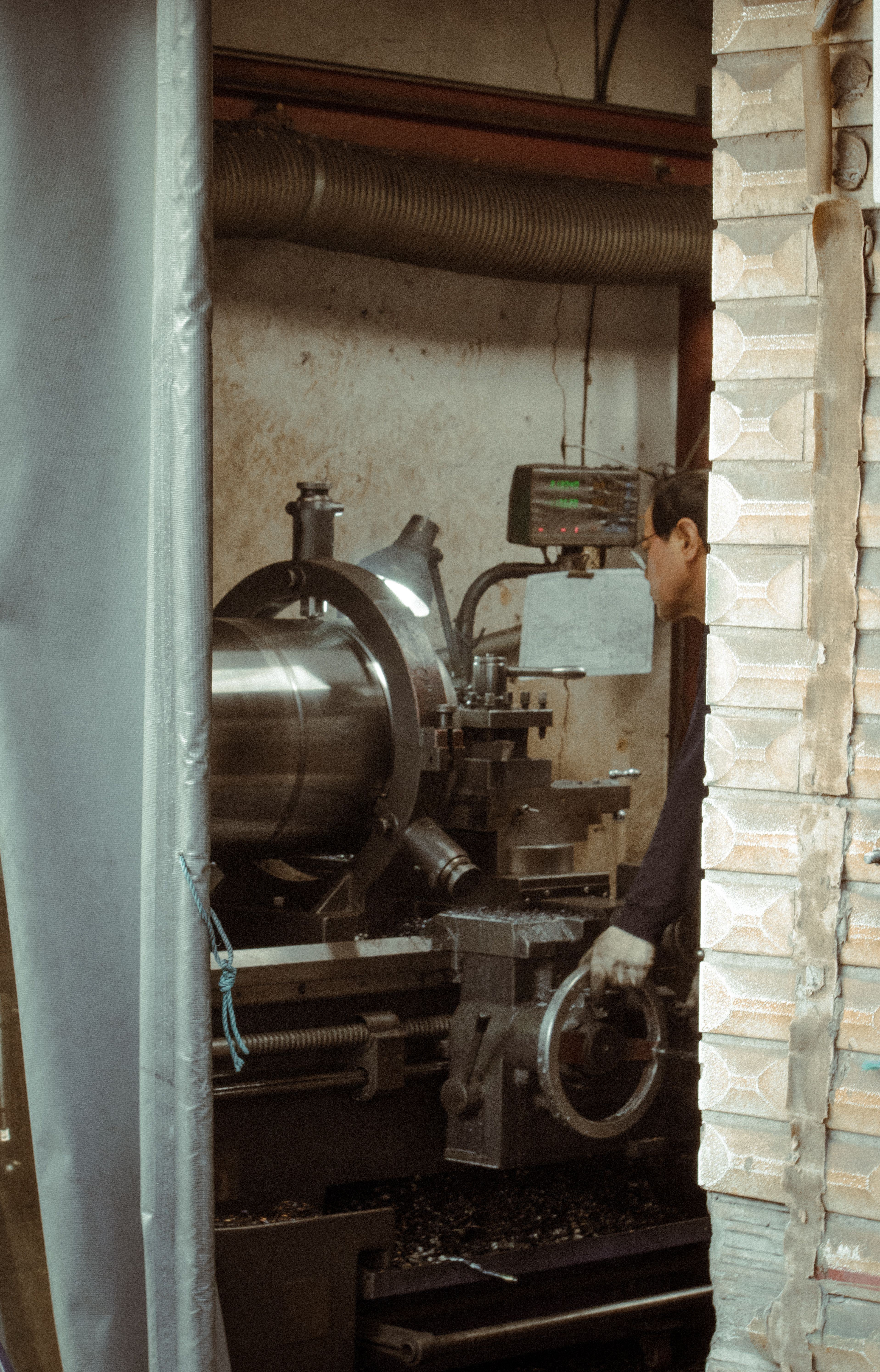 Machining on a lathe